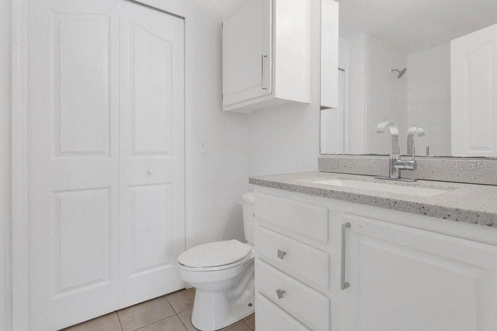 1952 LEGACY COVE DRIVE — photo 13 of 25