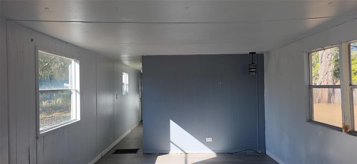 1390 and 1428 NOBLE STREET — photo 35 of 42