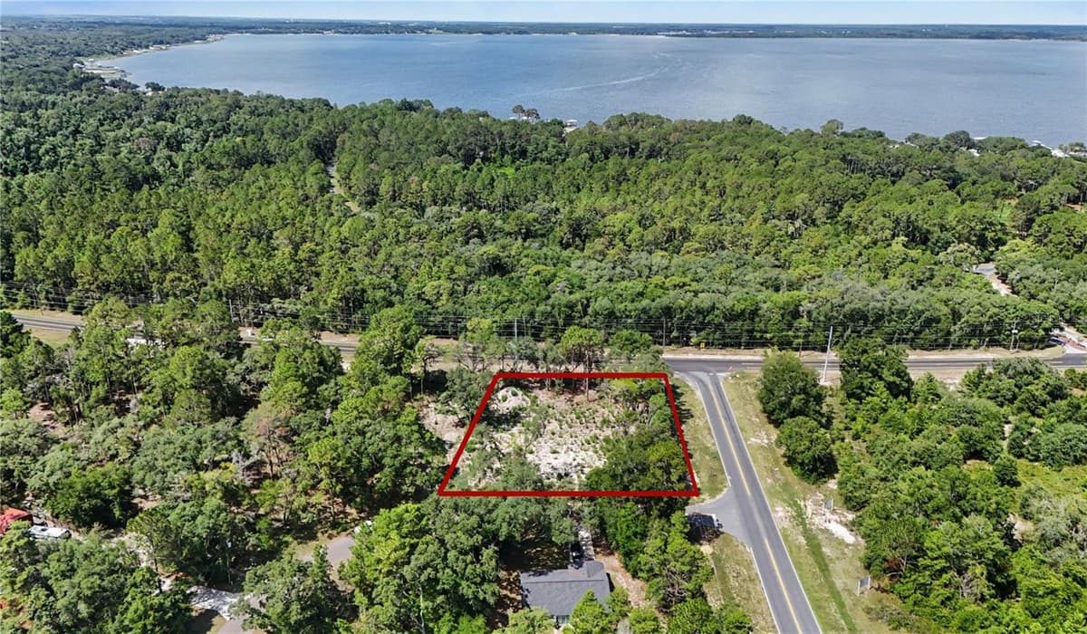 3 BAY DRIVE — photo 1 of 17