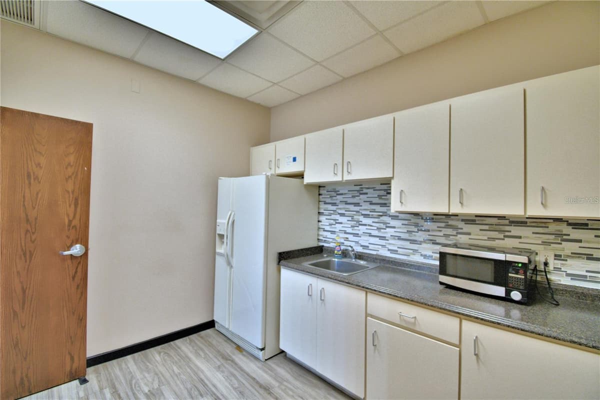 43344 HIGHWAY 27 — photo 10 of 21