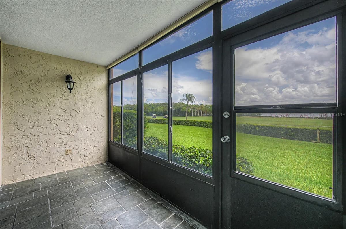 2618 COVE CAY DRIVE — photo 29 of 49