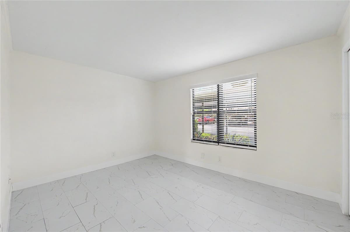 2618 COVE CAY DRIVE — photo 25 of 49