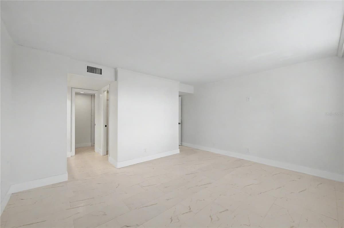 2618 COVE CAY DRIVE — photo 24 of 49