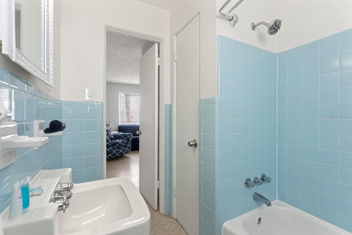 1708 ATLANTIC AVENUE — photo 34 of 88