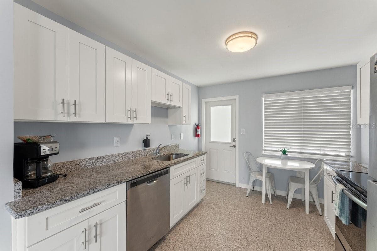 1708 ATLANTIC AVENUE — photo 26 of 88