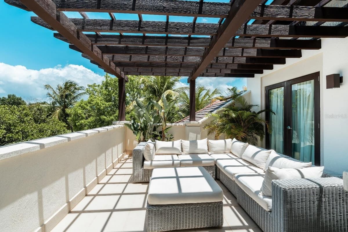 Bahia Beach Golf Club LAS VERANDAS CONDOMINIUM — photo 12 of 16