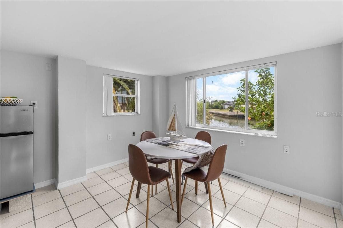 4365 4TH ISLE DRIVE — photo 31 of 52