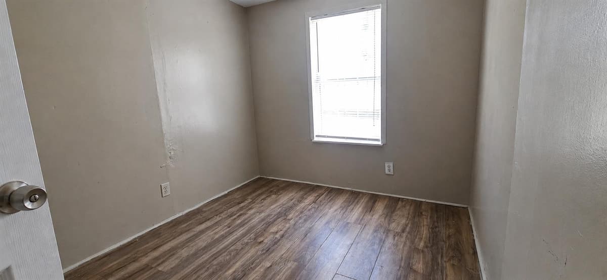 706 DAVID AVENUE — photo 11 of 23