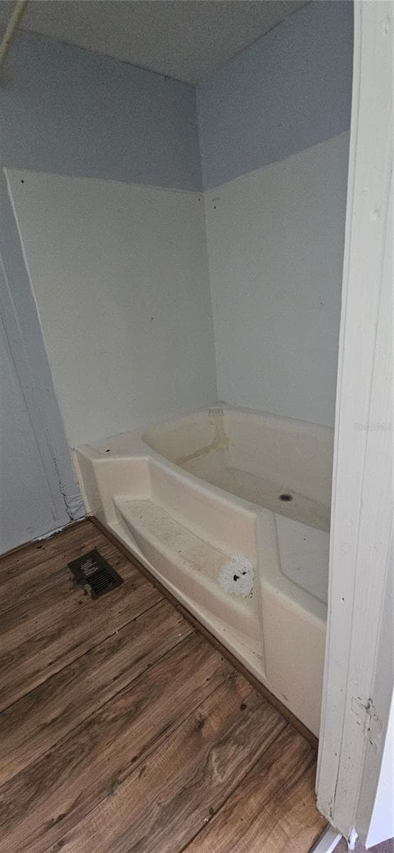 706 DAVID AVENUE — photo 9 of 23