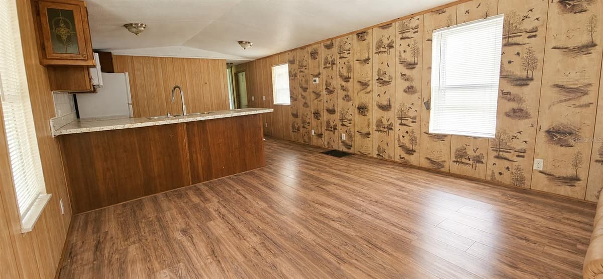 706 DAVID AVENUE — photo 2 of 23