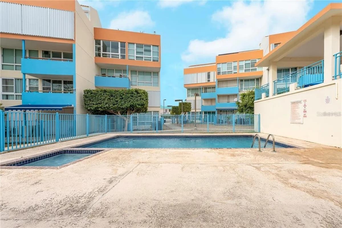 PR-301 CONDO. VISTAMAR EL COMBATE — photo 2 of 14