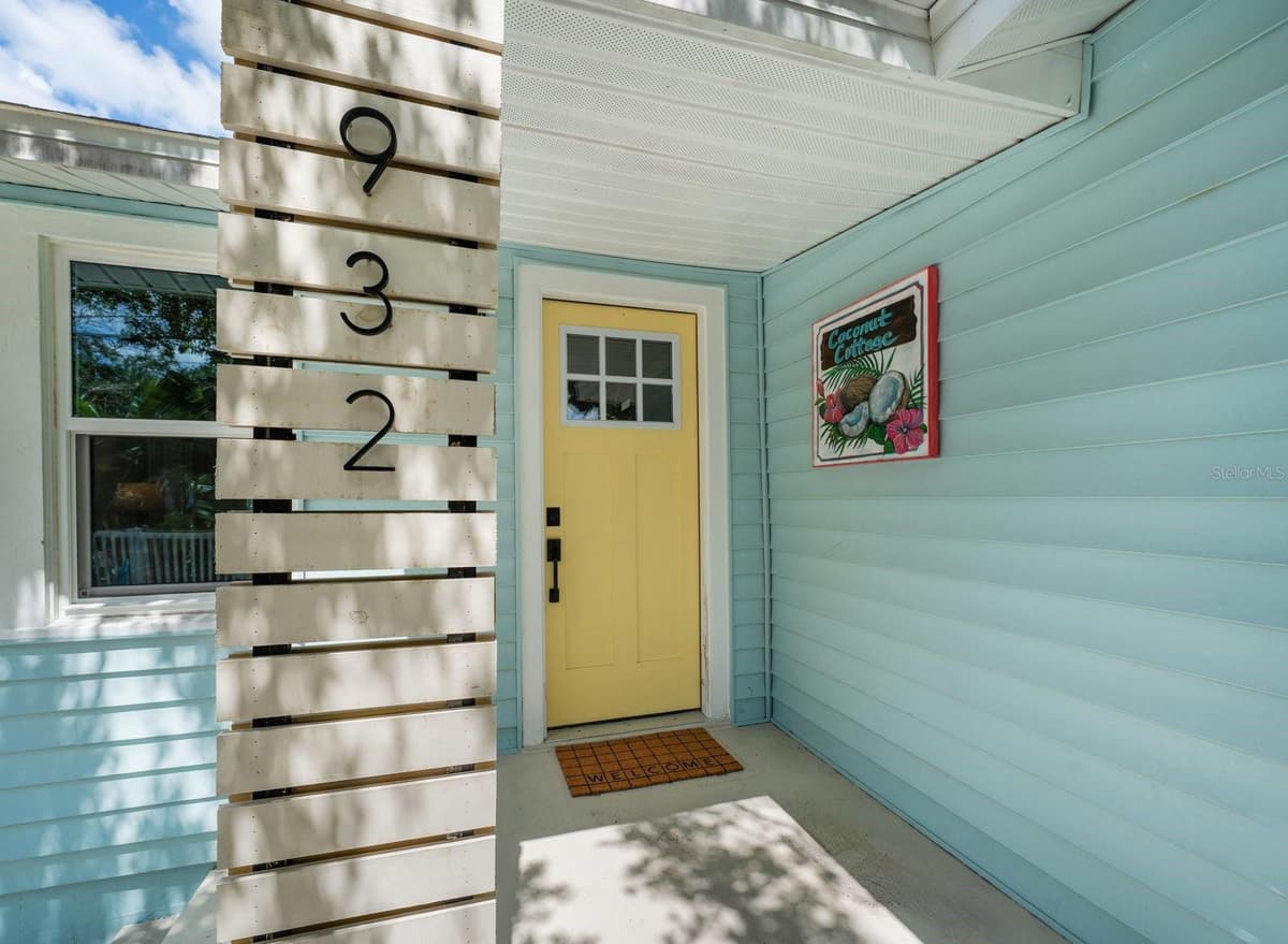 932 HIGHLAND AVENUE — photo 2 of 37
