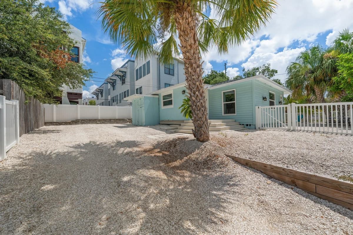 932 HIGHLAND AVENUE — photo 25 of 37