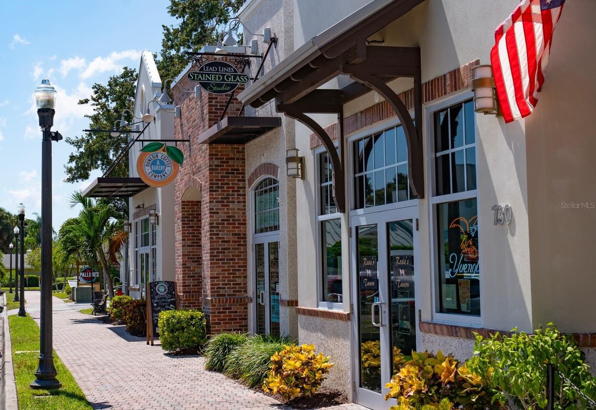 932 HIGHLAND AVENUE — photo 33 of 37