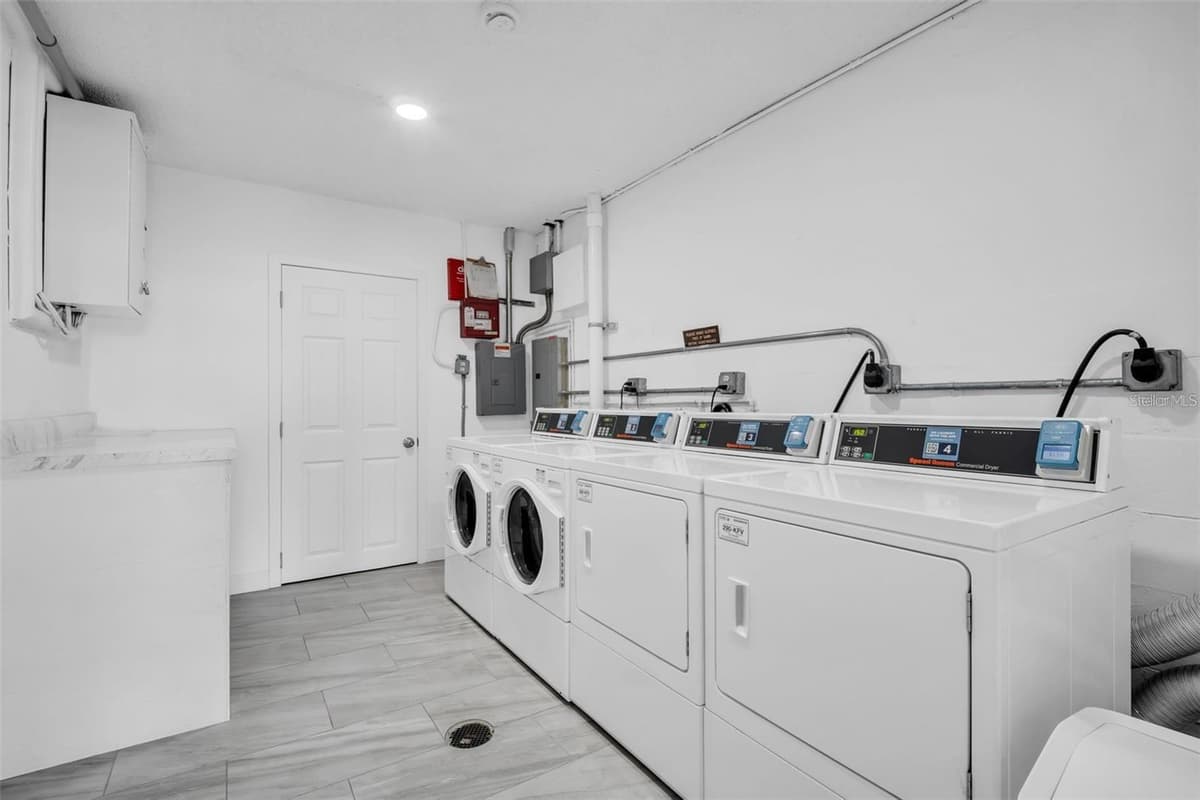 9715 HARRELL AVENUE — photo 19 of 30
