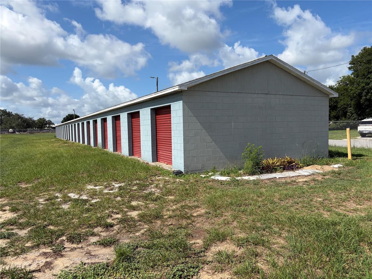540 SCENIC HIGHWAY — photo 3 of 42