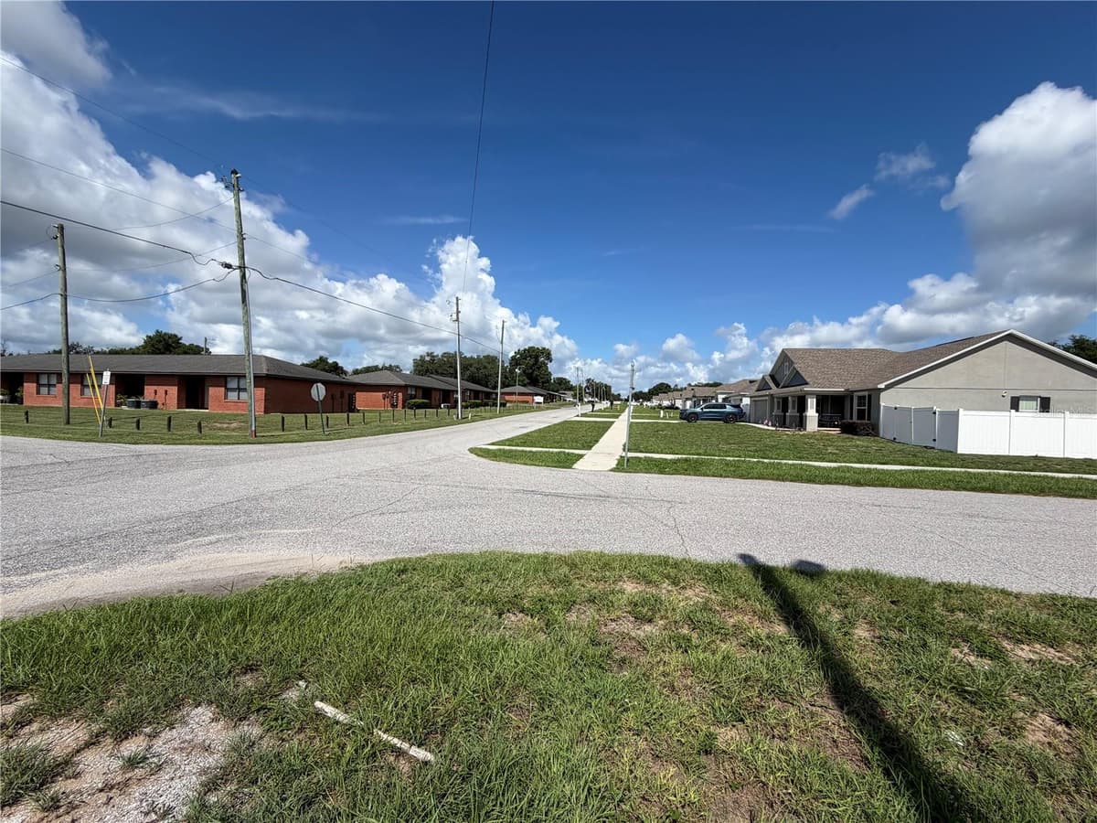 540 SCENIC HIGHWAY — photo 35 of 42