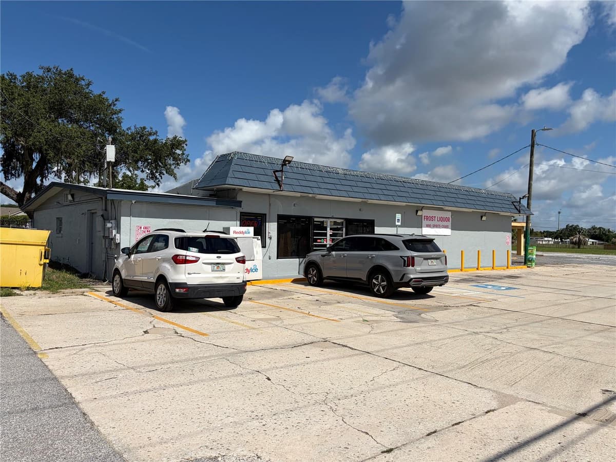 540 SCENIC HIGHWAY — photo 1 of 42