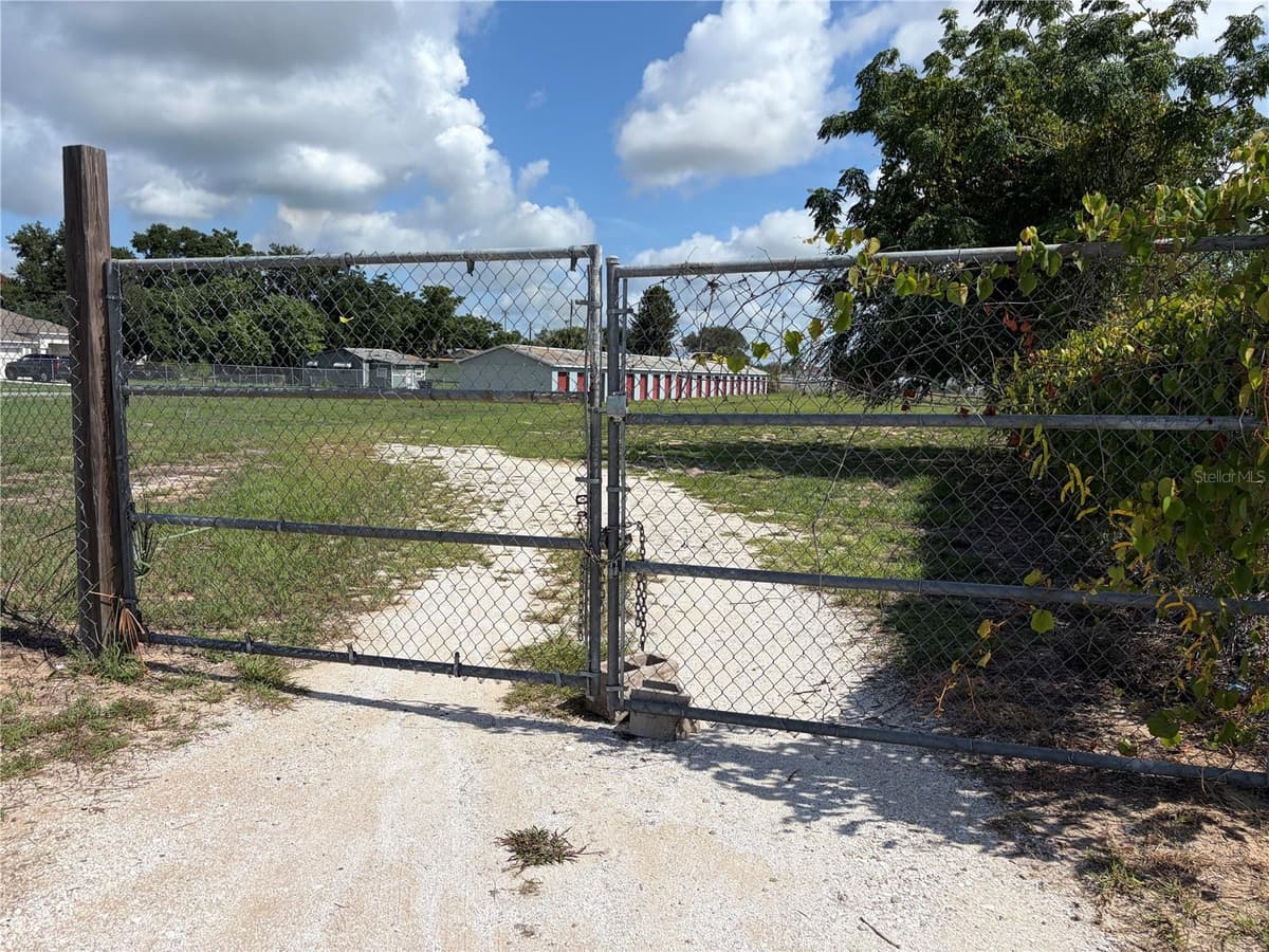 540 SCENIC HIGHWAY — photo 29 of 42