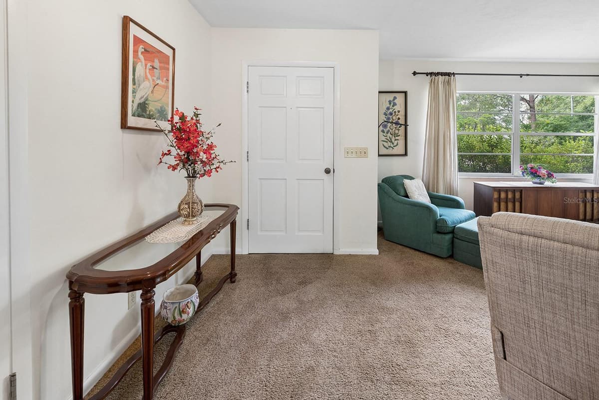 6267 CLANCE ROAD — photo 4 of 41