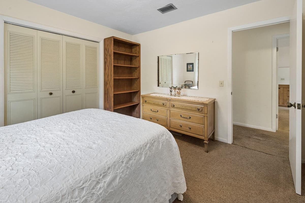 6267 CLANCE ROAD — photo 17 of 41