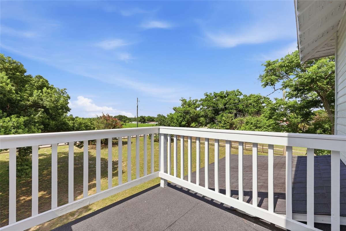 545 HAINES BOULEVARD — photo 18 of 28
