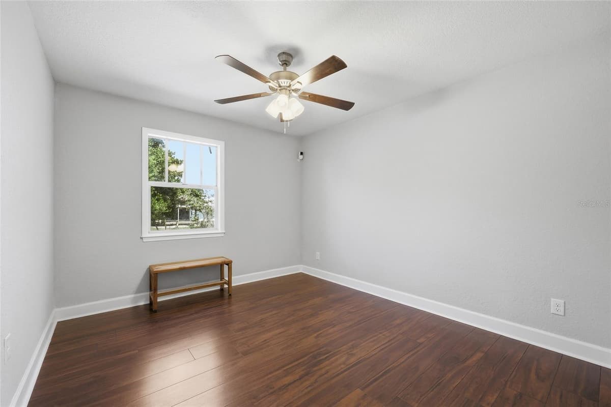 545 HAINES BOULEVARD — photo 20 of 28