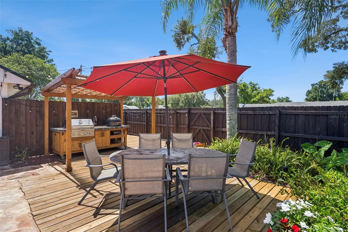 301 BRANTLEY HARBOR DRIVE — photo 33 of 48