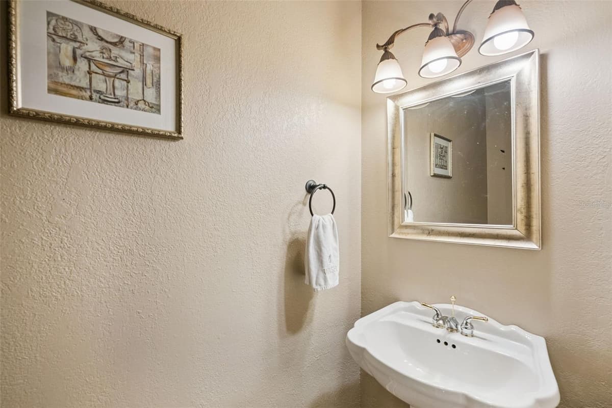 301 BRANTLEY HARBOR DRIVE — photo 25 of 48