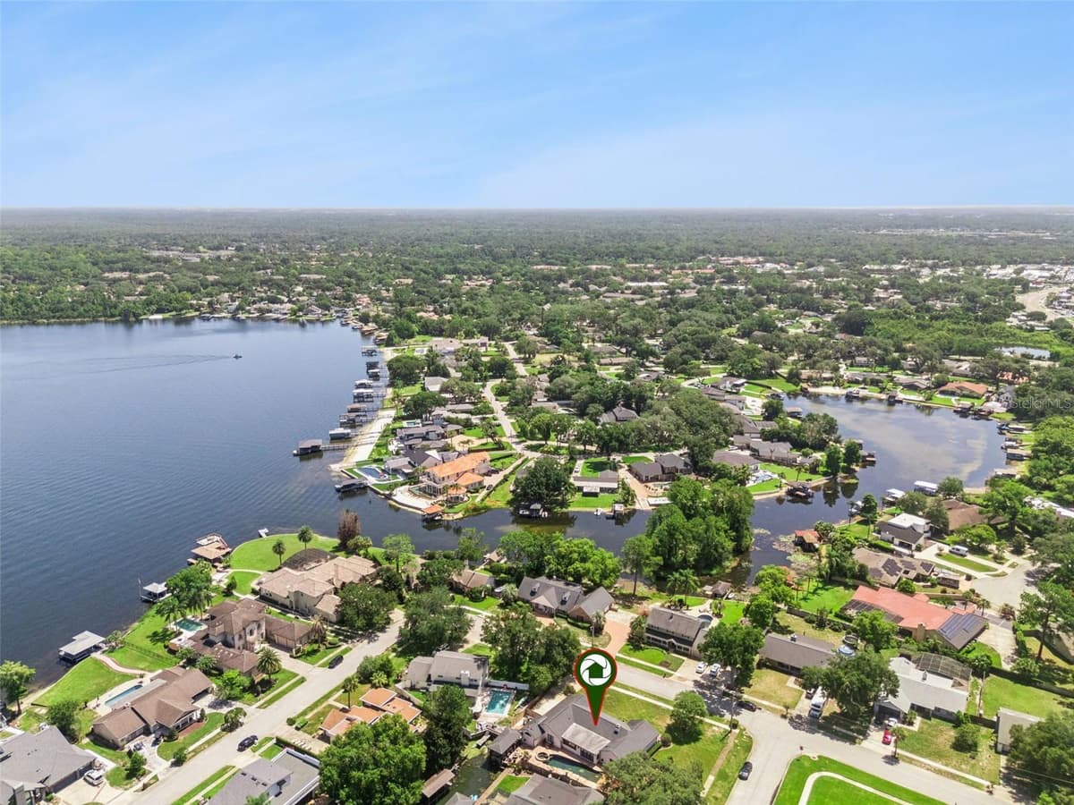 301 BRANTLEY HARBOR DRIVE — photo 46 of 48