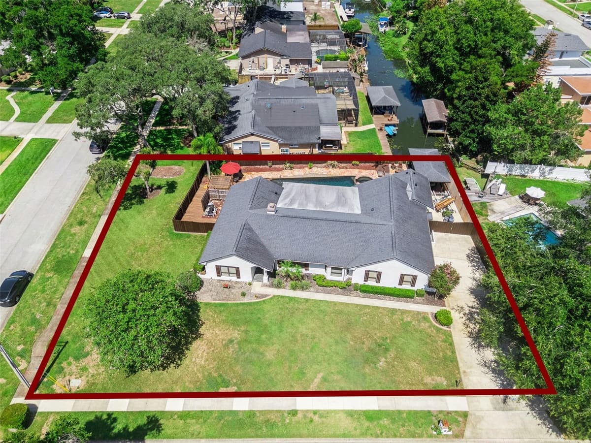 301 BRANTLEY HARBOR DRIVE — photo 45 of 48