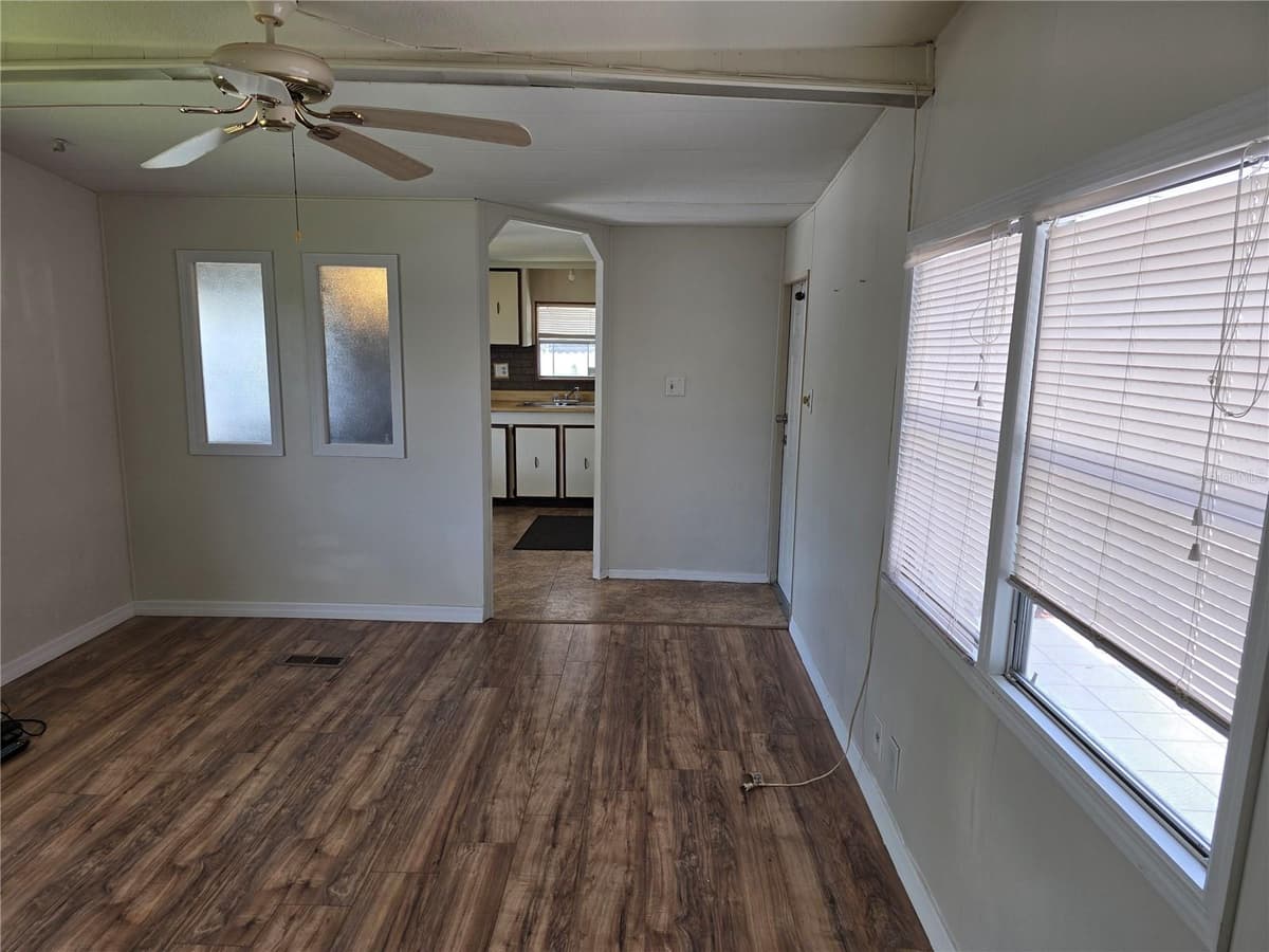 5316 53RD AVENUE — photo 7 of 23