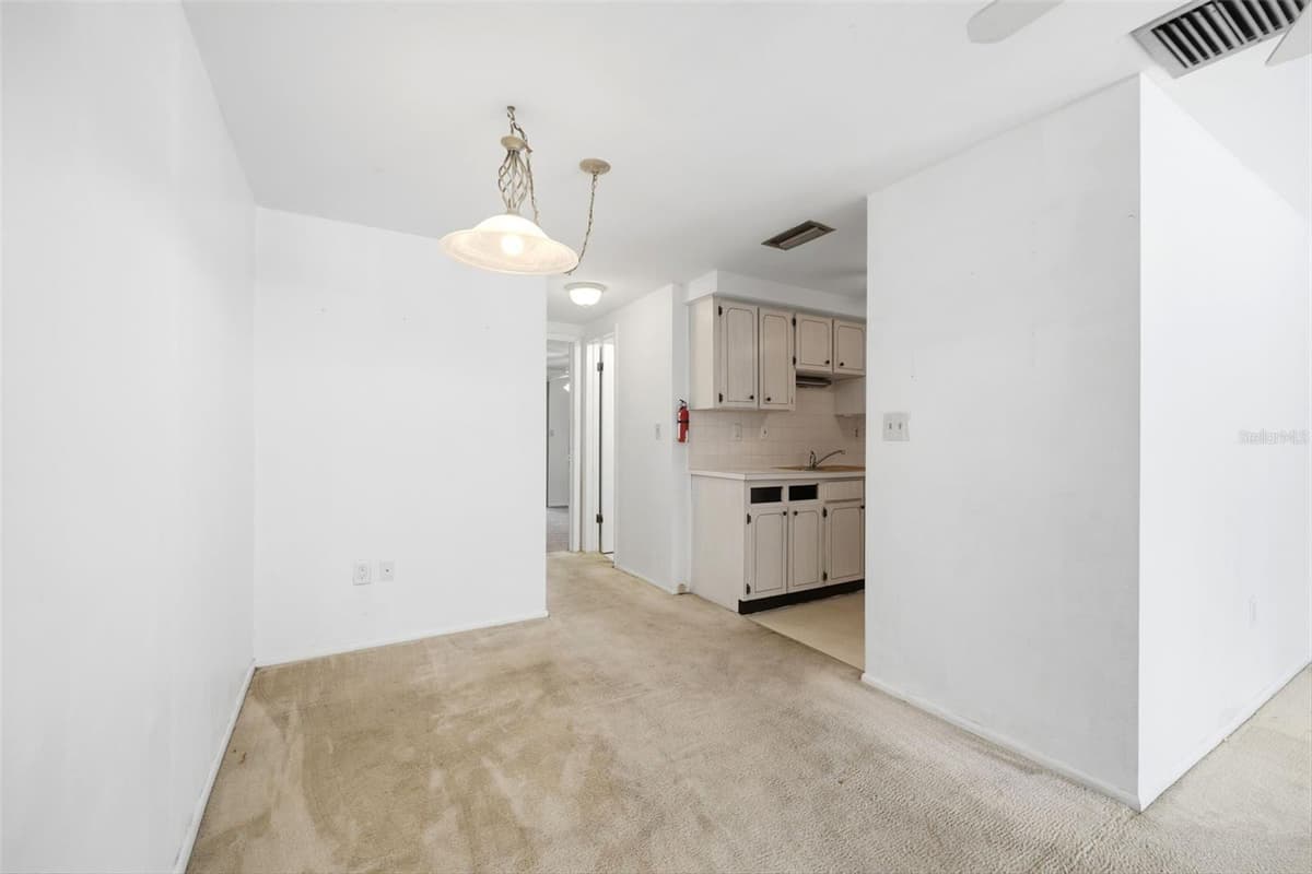 4209 TOUCHTON PLACE — photo 7 of 18