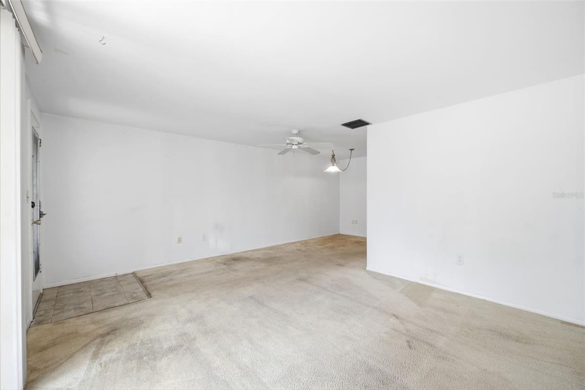 4209 TOUCHTON PLACE — photo 5 of 18