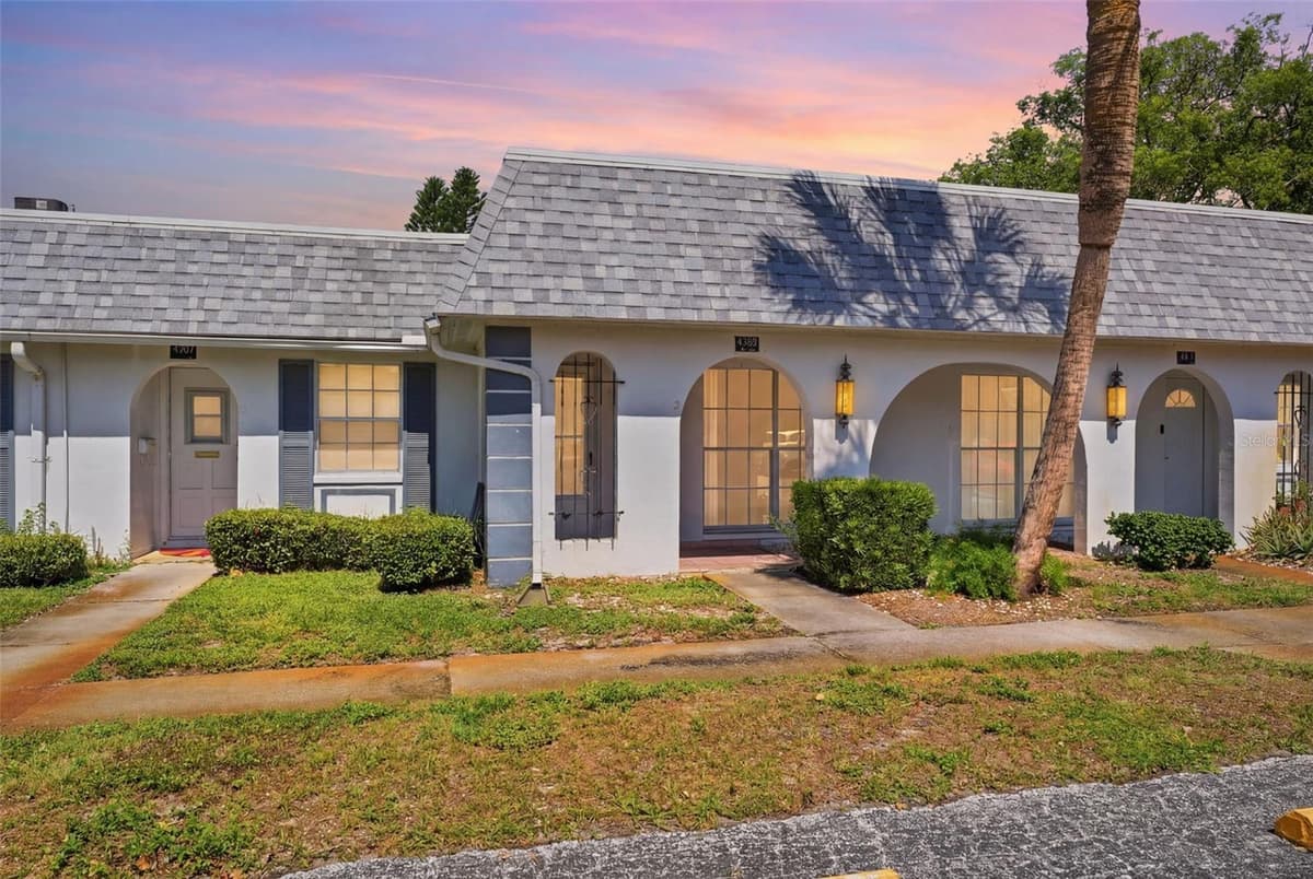 4209 TOUCHTON PLACE — photo 1 of 18