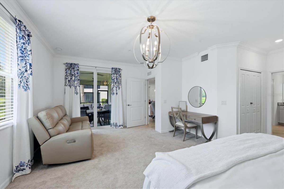 14648 SYCAMORE COURT — photo 19 of 47