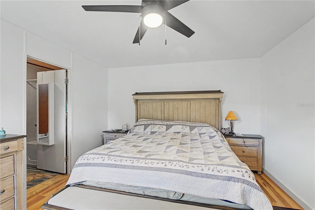 935 CRYSTAL GROVE POINT — photo 8 of 24