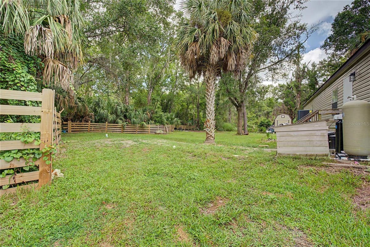 935 CRYSTAL GROVE POINT — photo 18 of 24