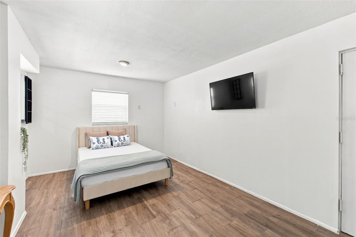 3250 ROSE ARBOR DRIVE — photo 34 of 59