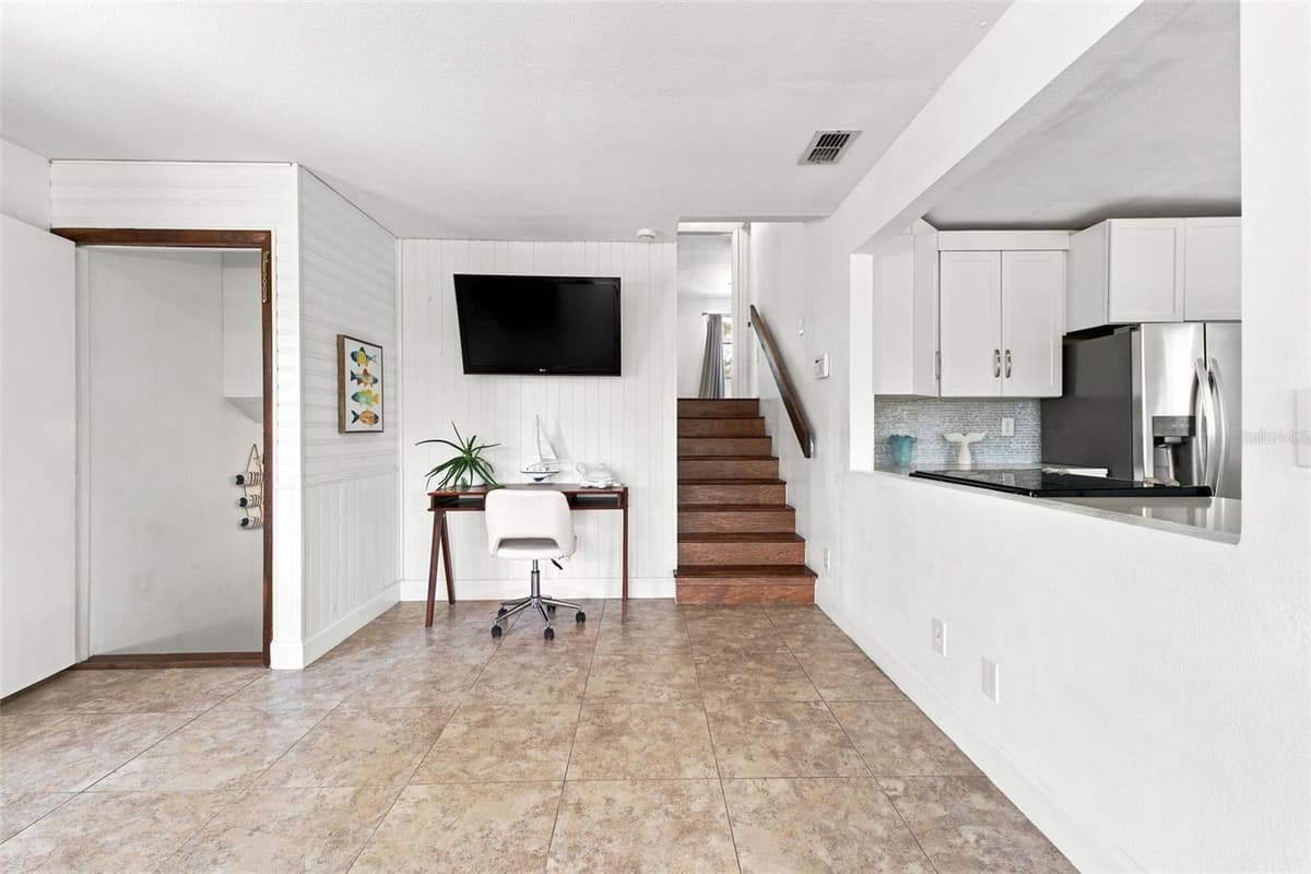 3250 ROSE ARBOR DRIVE — photo 17 of 59
