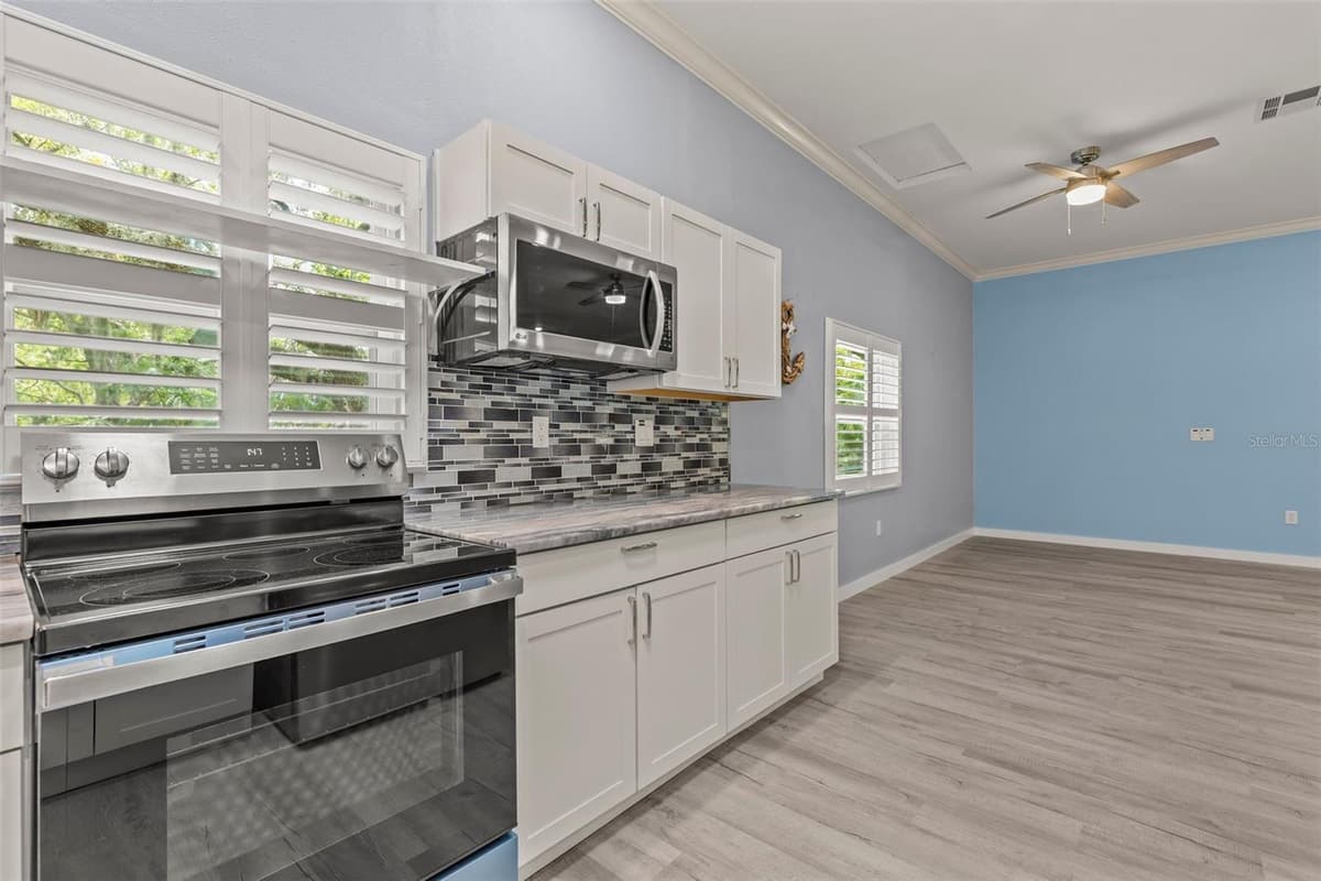 190 OSOWAW BOULEVARD — photo 21 of 55