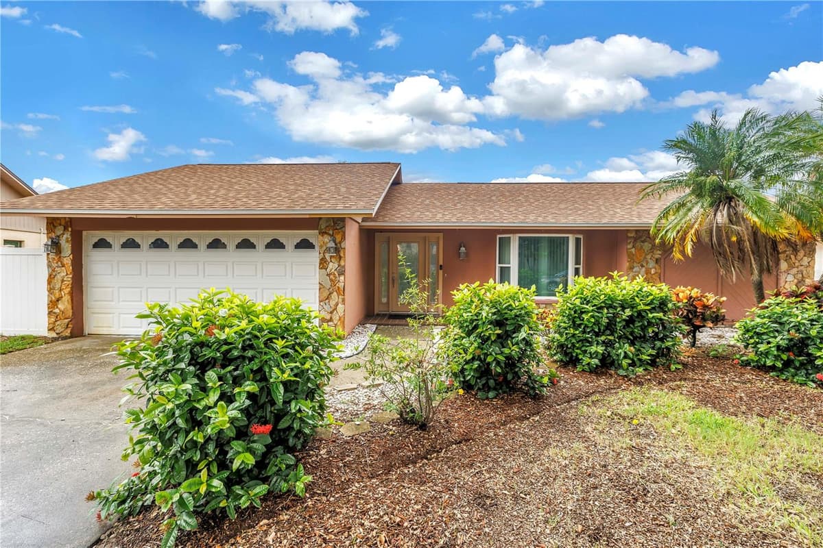 9212 RUSTIC PINES BOULEVARD — photo 1 of 31