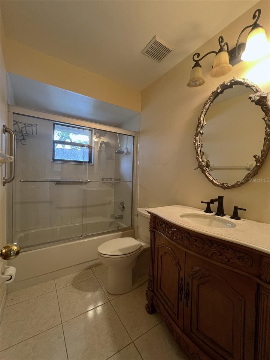 6328 QUEENSWAY DRIVE — photo 15 of 37