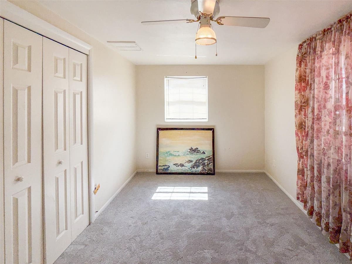 4737 LONGWOOD AVENUE — photo 13 of 24