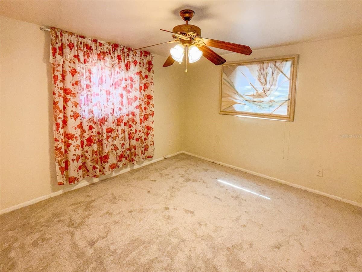 4737 LONGWOOD AVENUE — photo 14 of 24