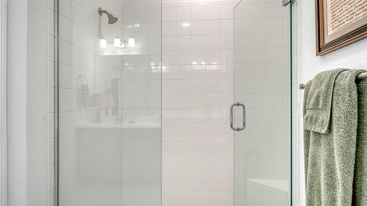 6223 PLATEAU COURT — photo 20 of 87