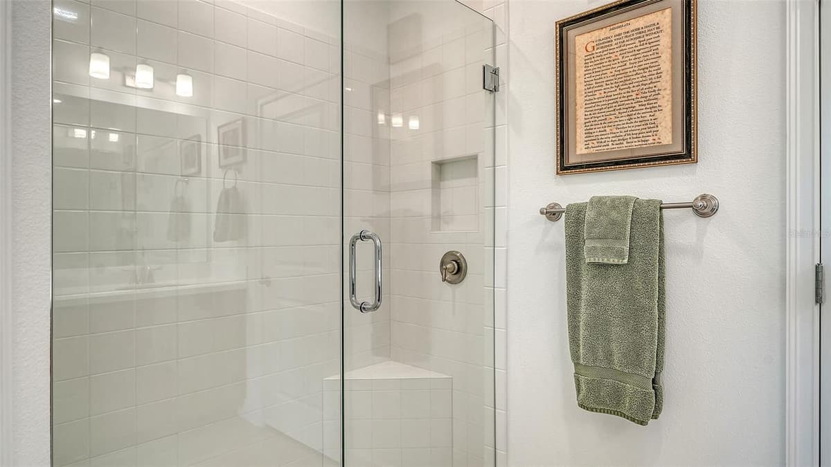 6223 PLATEAU COURT — photo 19 of 87