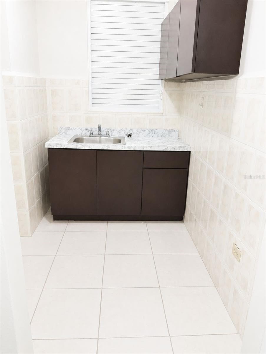 54 CALLE DR. VEVE — photo 10 of 16