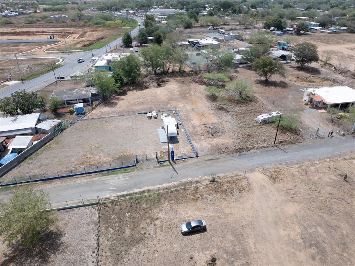 SR 3301 km 0.5 BO BOQUERON EL COMBATE WARD — photo 35 of 43