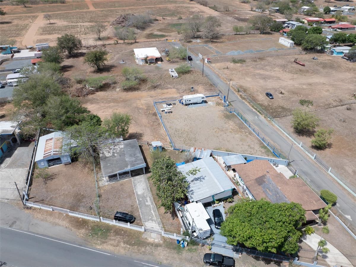 SR 3301 km 0.5 BO BOQUERON EL COMBATE WARD — photo 25 of 43